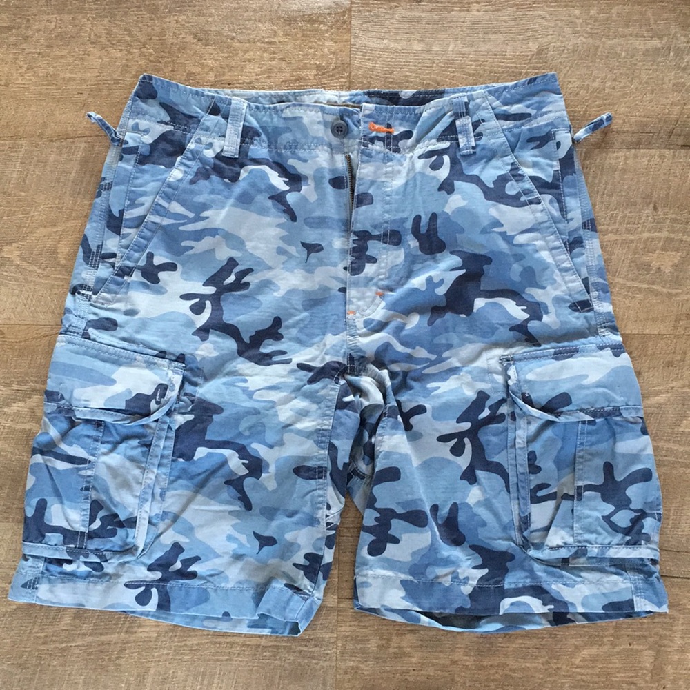 Blue Camo cargo shorts 32” L.L Bean